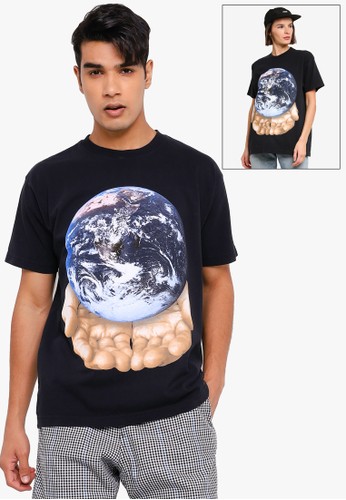 OBEY black Our Planet Is In Your Hands Tee 53A2CAAA3A88FBGS_1