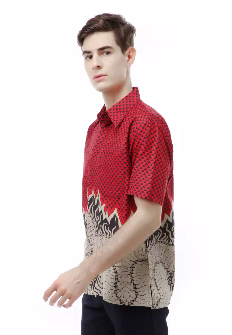 Kendrick Atasan Formal Kemeja Batik Pria Motif Lidah Api Short Sleeve Full Furing Material Cotton ORIGINAL - Red