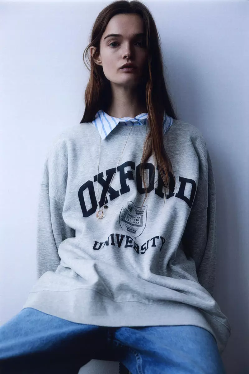 Buy H&M Oversized sweatshirt 2025 Online | ZALORA