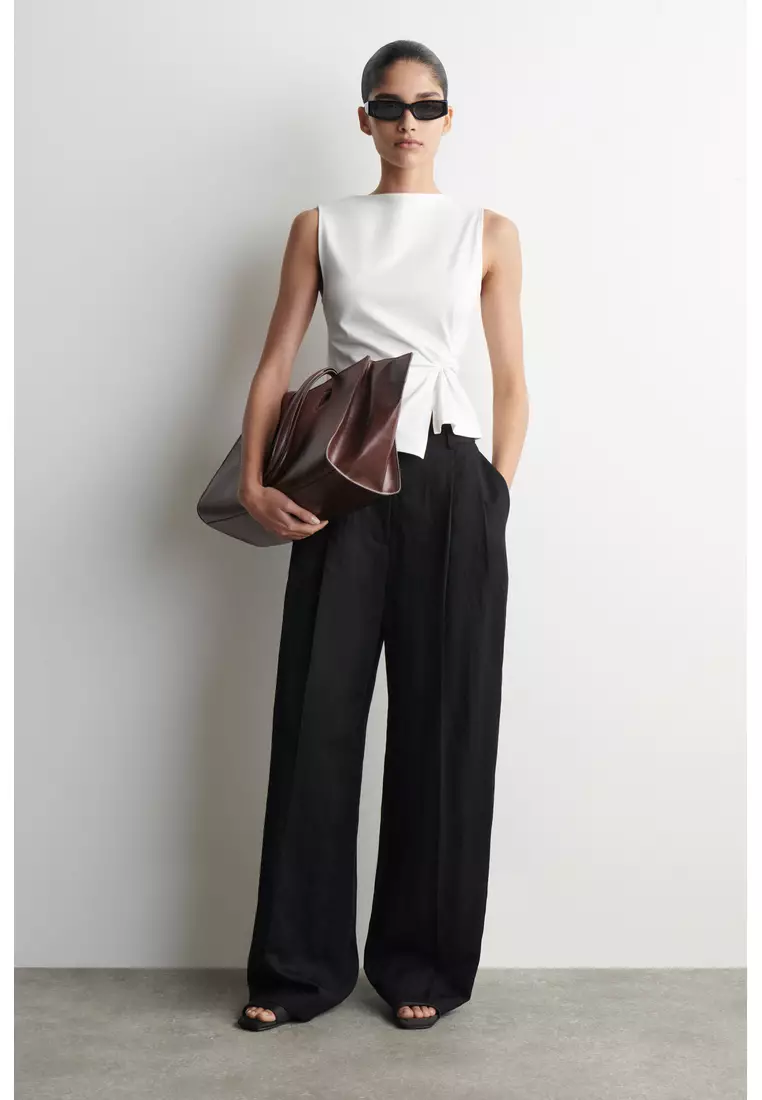 TWIST-DETAIL JERSEY TOP