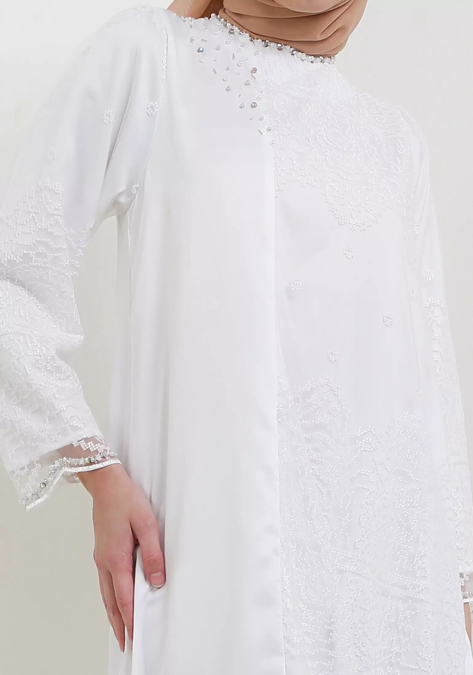 MFMW Tapasya Dress Gamis Brukat Off White with Payet