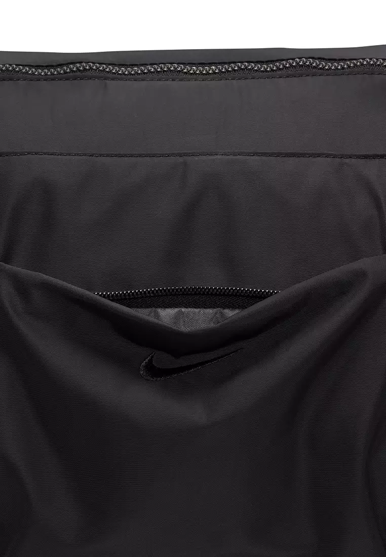 One Duffel Bag (35L)