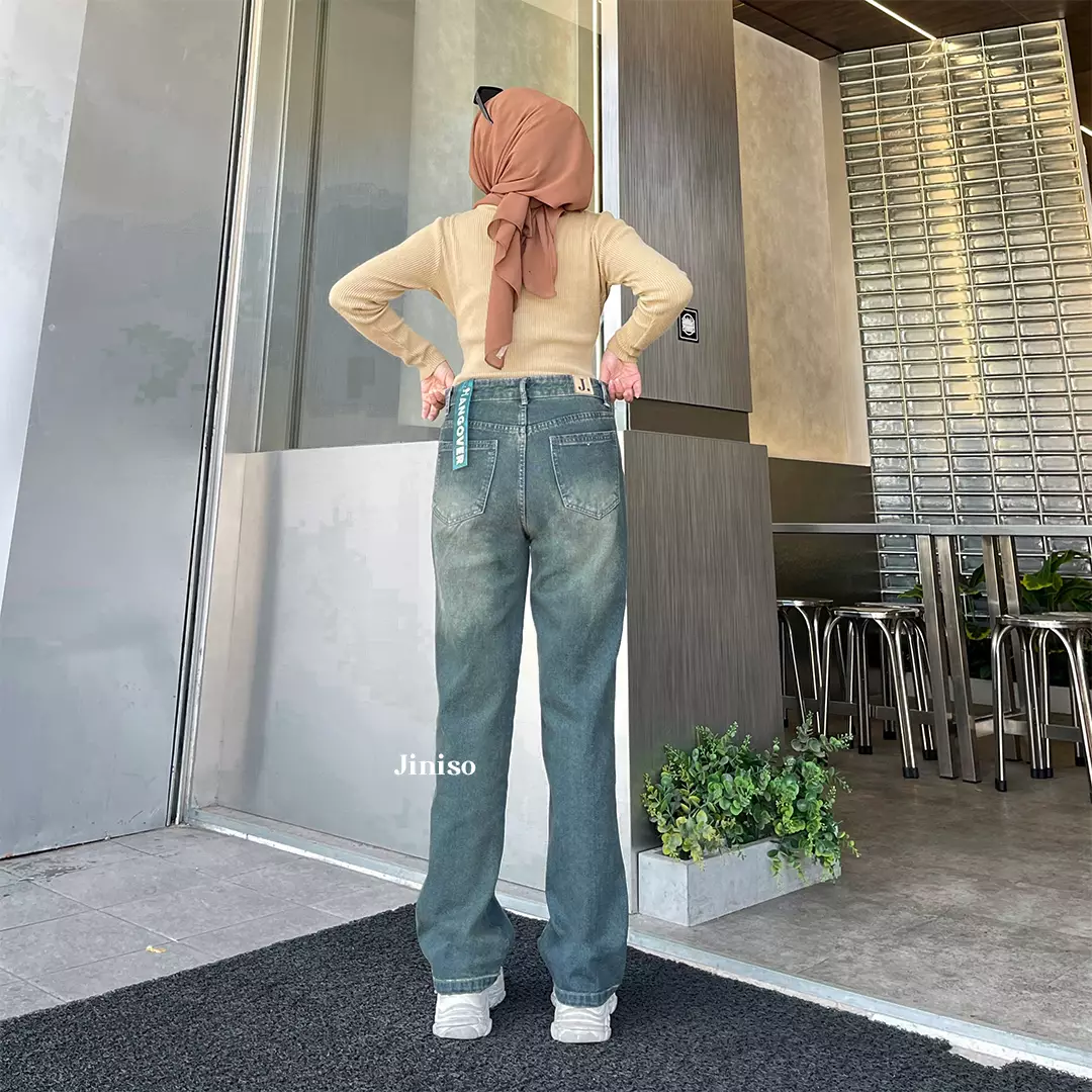 Highwaist Loose Jeans 875 HANGOVER