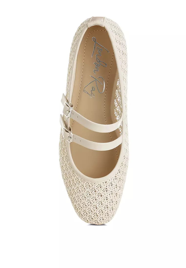 Pin Buckle Strapped Ballerinas In Beige