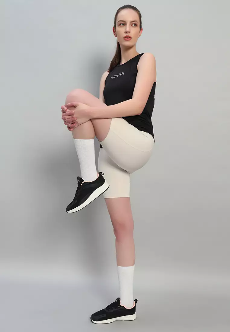 女士表演訓練黑色背心