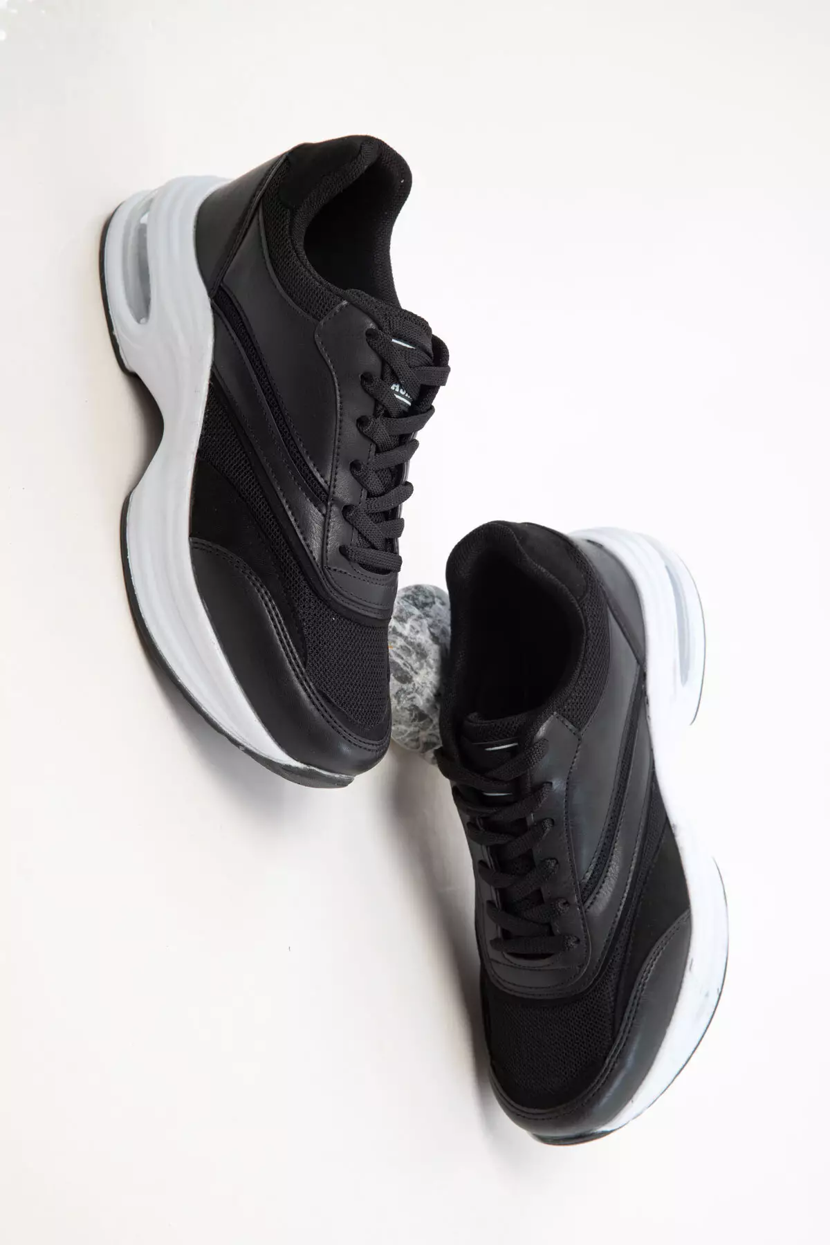 Black Women's Sneaker 20763