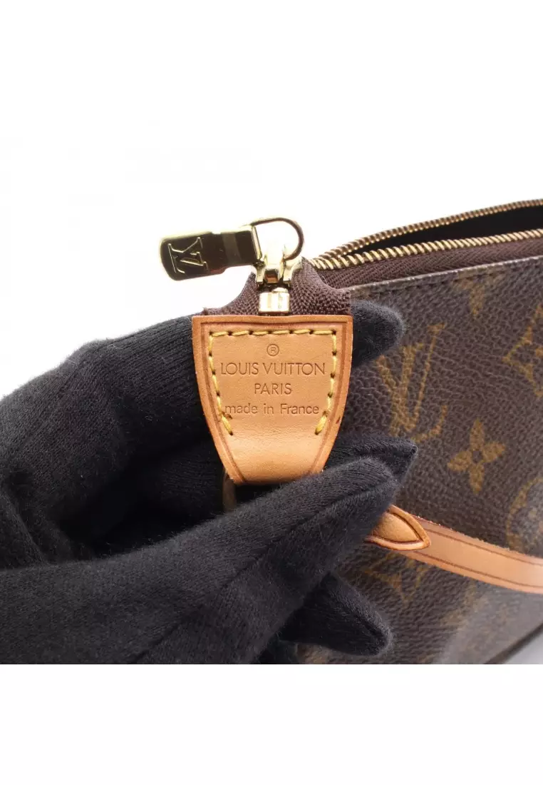 Pre-Loved Louis Vuitton Pochette Accessoires monogram Handbag PVC leather Brown