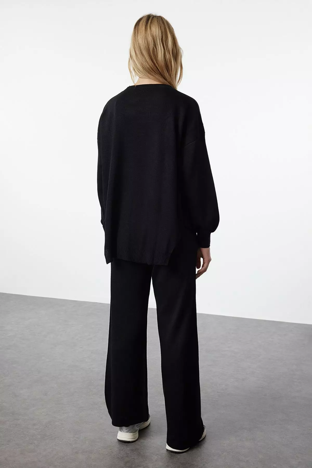 Black Wide Pattern Balloon Sleeve Knitwear Top-Bottom Set TWOAW24AU00067