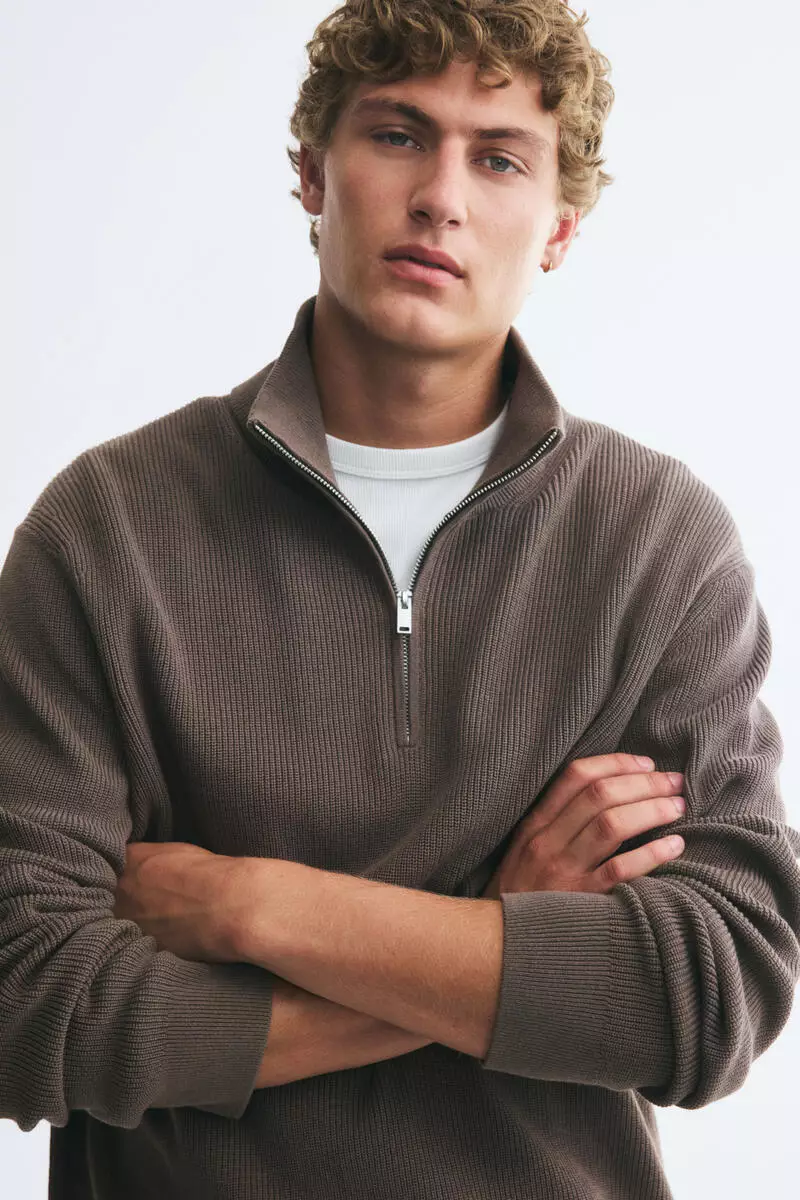 Regular Fit Zip-top jumper