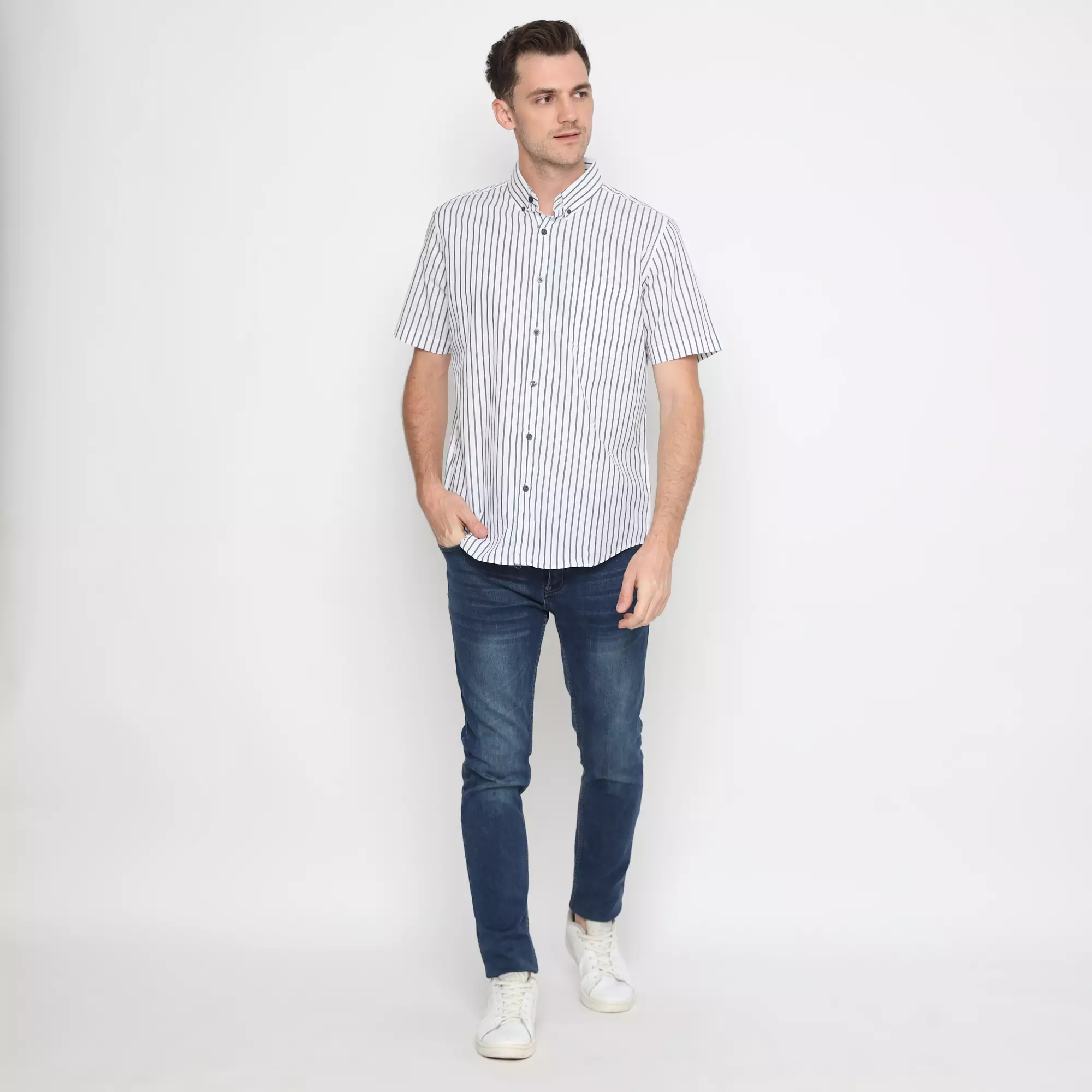 Platini Kemeja Motif Salur Pria Lengan Pendek Katun Navy 73390