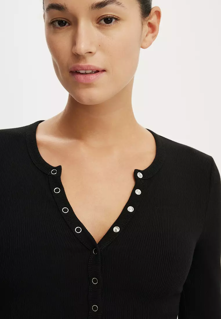 Blake Henley Long Sleeves Top
