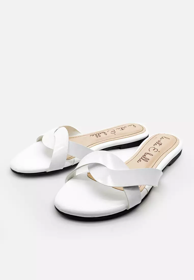 Amarylis Crossed Flat Sandal