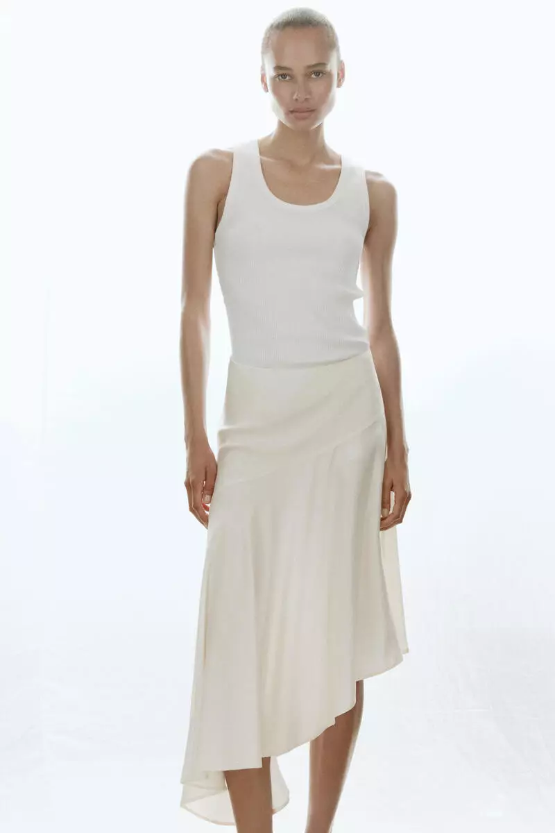 Asymmetric viscose skirt