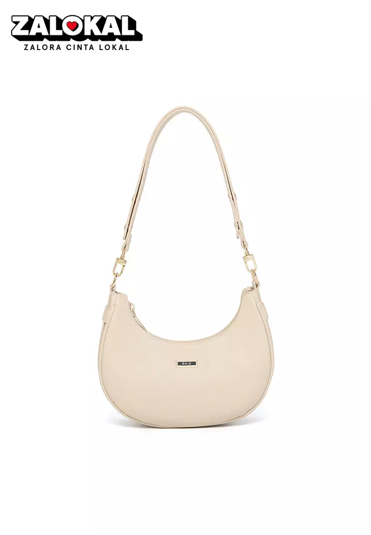 En-ji Yongji Shoulderbag - Cream