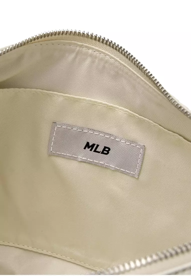 [MLB] Classic Monogram Crack Embo Cross Bag ★ 大人気★ ☆MLB☆Classic Monogram Crack Embo Cross Bag☆クロスバッグ
