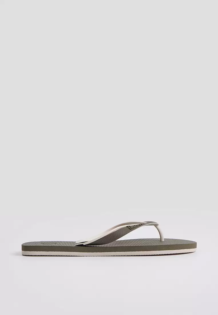 Discount on Penshoppe  shoes - SKU: Men's Contrast Strap Flip Flops