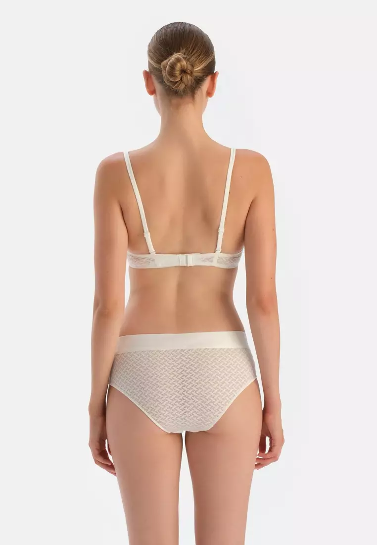 Off White Lace Non-Padded Bra, Geometric Patterned, Regular Fit, Spacer Bra Pad, Underwire, Underwear for Women