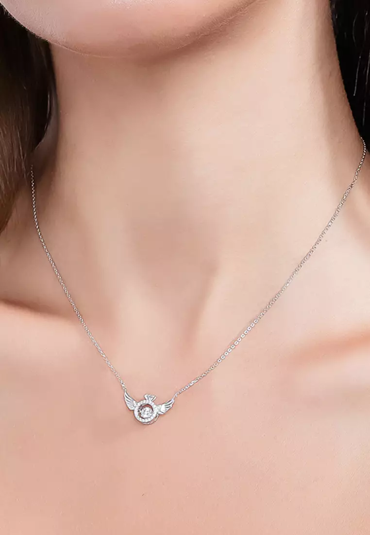 Kalung Wanita Titanium Berlian Sayap Desain Perhiasan Cewek Necklaces silver color