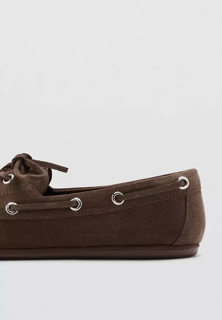 Deck Shoes With Laces