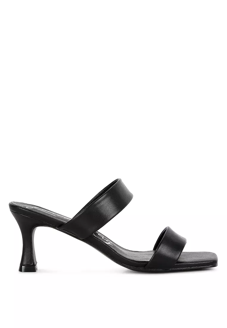 Casual deals black heels
