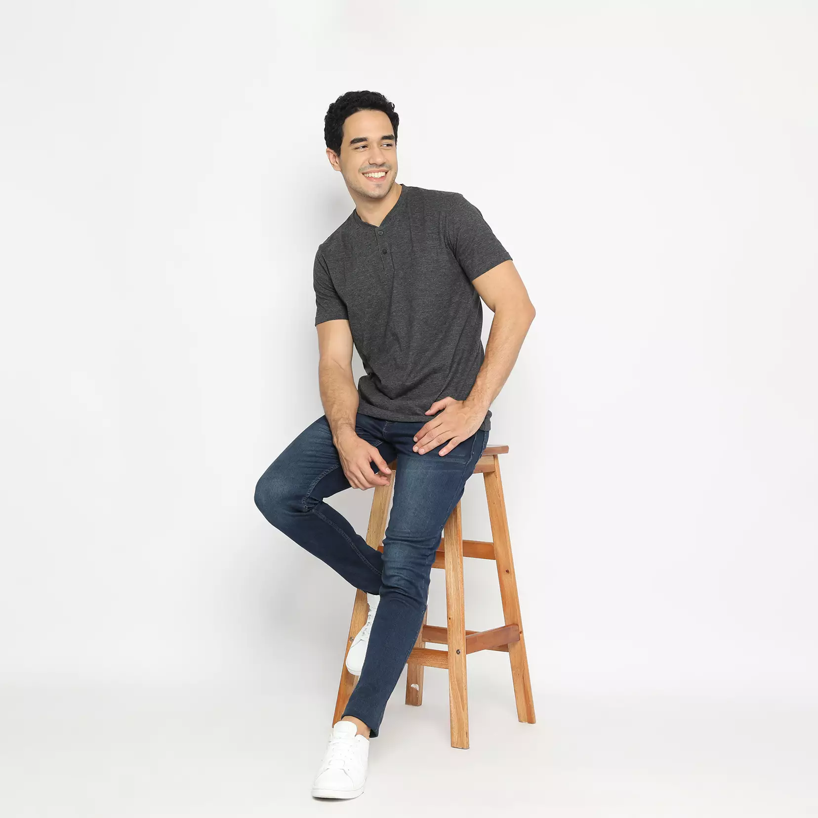 Kale Austin Black / Kaos Kancing Pria Lengan Pendek