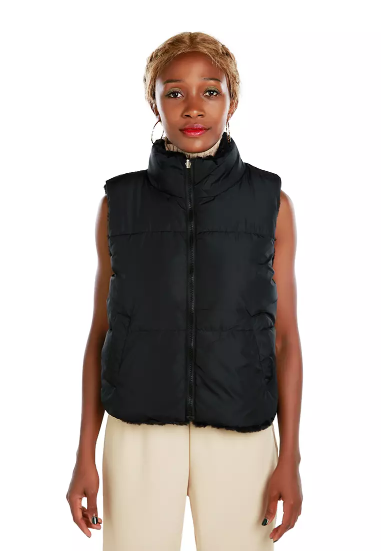 Reversible deals sleeveless jacket