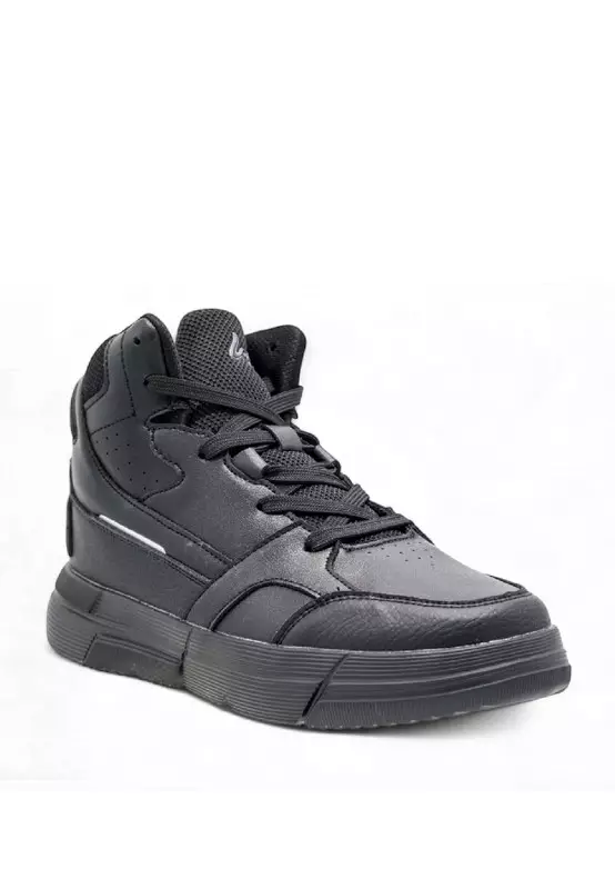 Men Slip On Faux Leather Round Toe Lifestyle Sneakers - 250121100