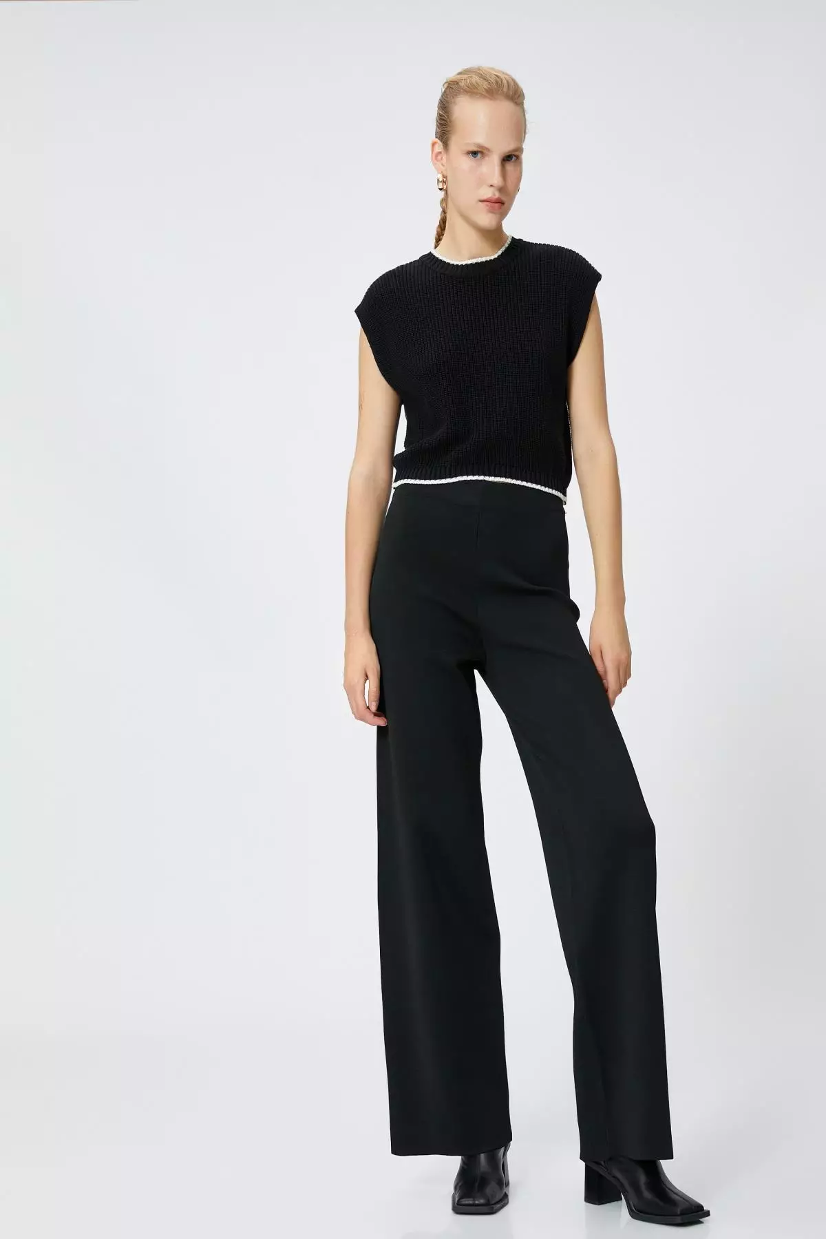 [TWN]★24SS★韓国人気★HIGH CORE WIDE NYLON PANTS TWN]☆24SS☆韓国人気☆HIGH CORE WIDE NYLON PANTS (TWN/パンツ