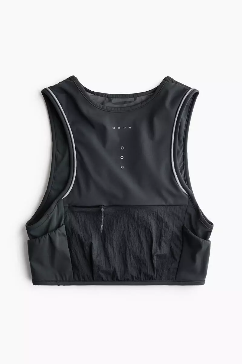Lightweight running vest