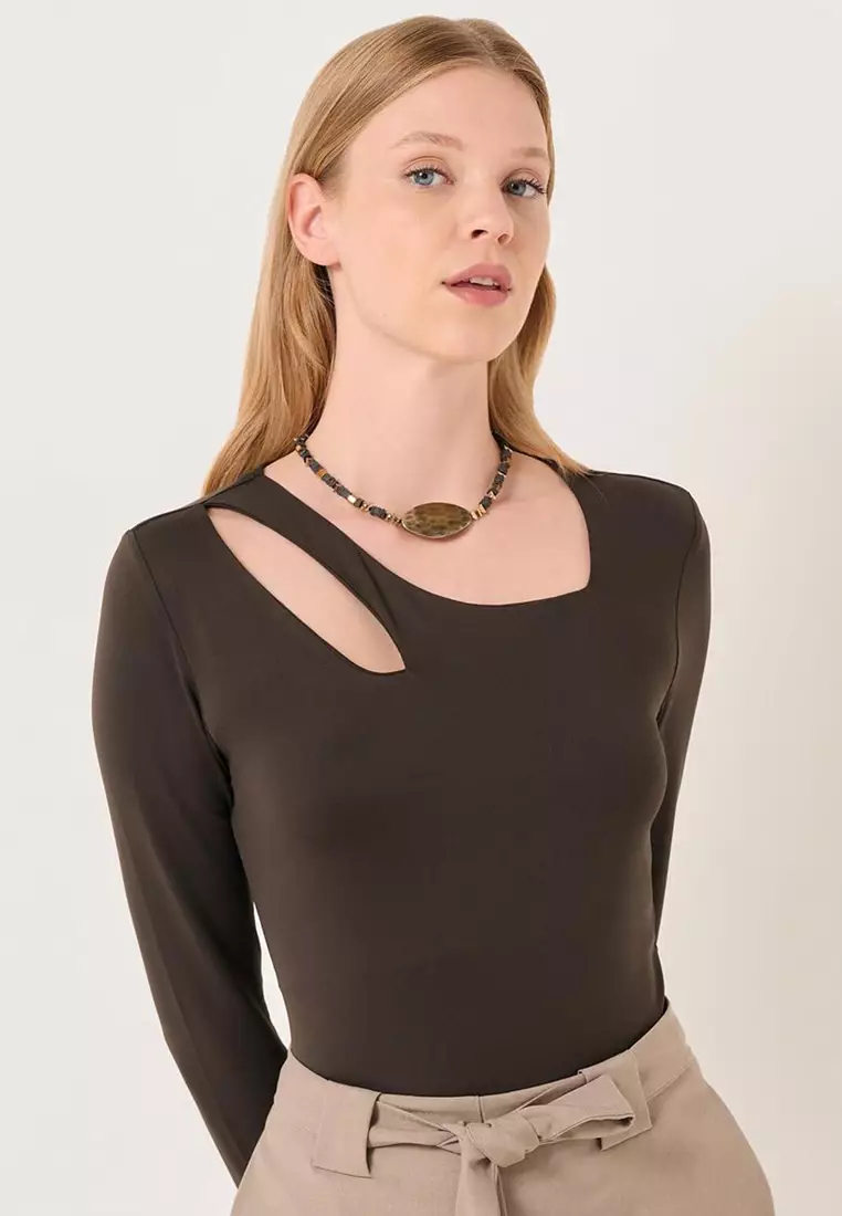 Cut out blouse clearance