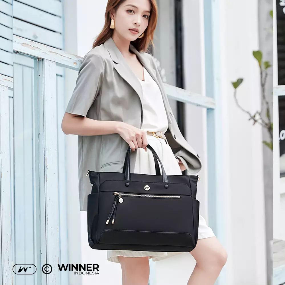 Tas Laptop 15,6 inch Bahu Selempang Nilon Oxford Anti-Air Wanita Bag (T14-024-5185) - Warna Hitam 15,6 inch
