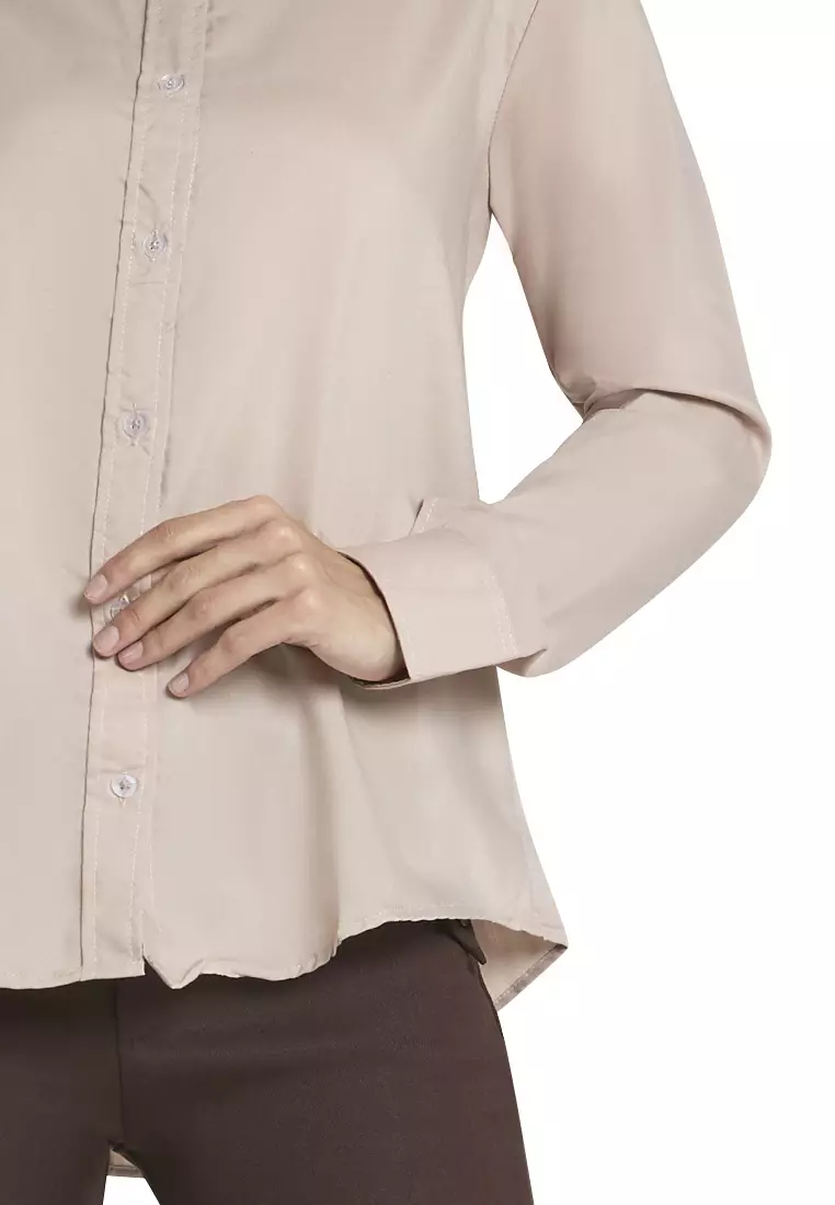 Zwetta Kemeja Lengan Panjang Plain Shirt Basic Atasan Wanita Regular Fit - Cream