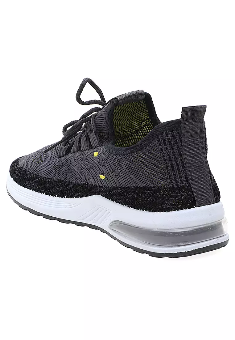 Chayton Sepatu Sneakers Olahraga Pria Casual Sport Shoes Comfortable Material Synthetic ORIGINAL