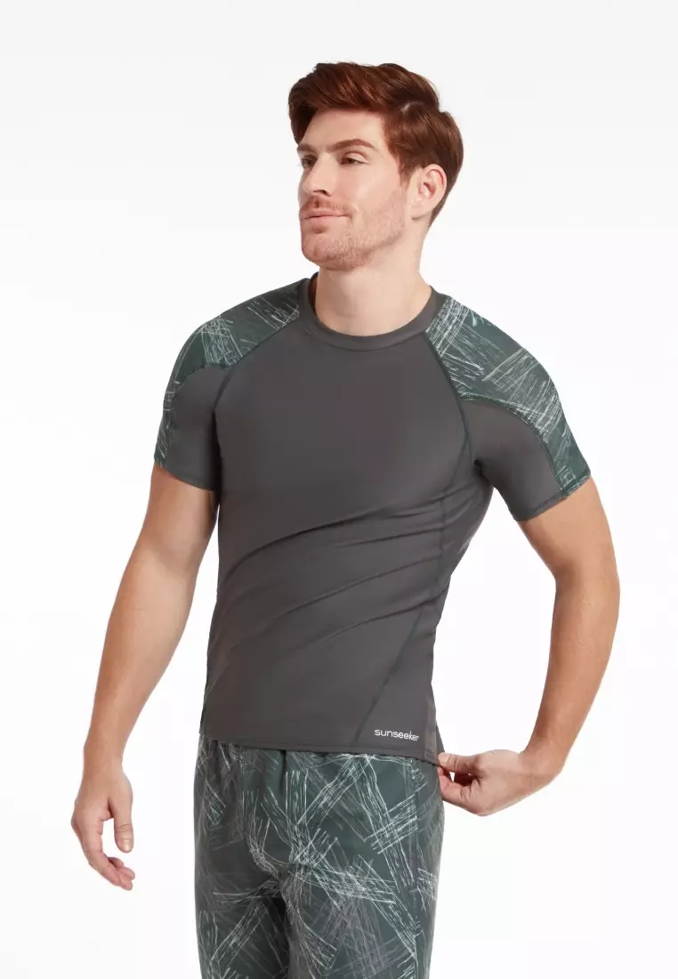Men The Space Short Sleeve Rash Guard