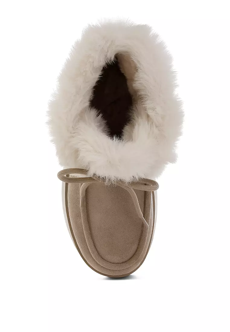 Faux Fur Collar Flatform Boots in Beige