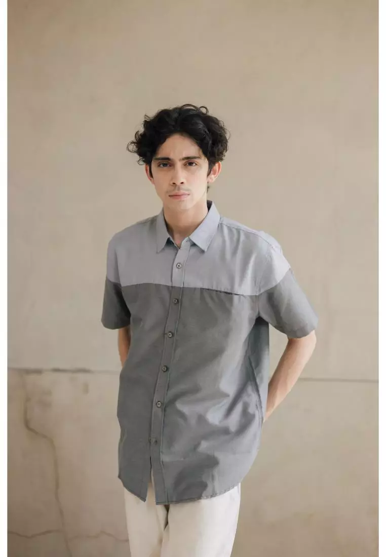 RBJ Kemeja Polos Kombi Abu Tua Regular Fit Pria