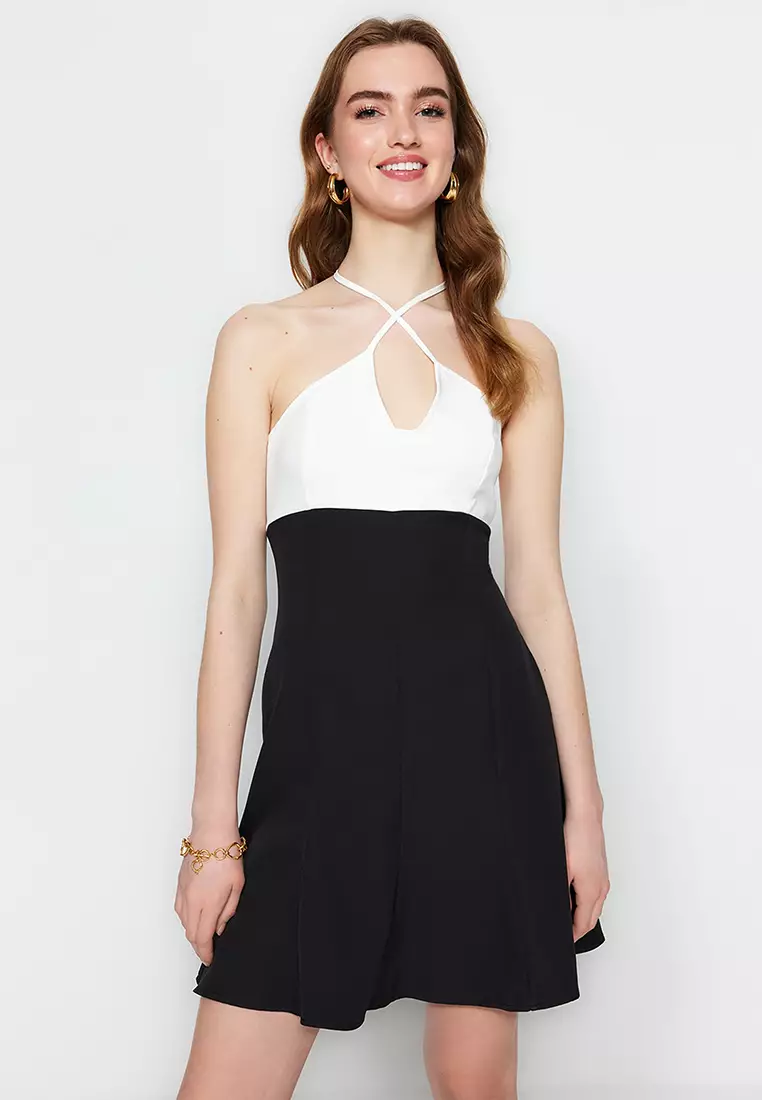 Halter neck collar top dress