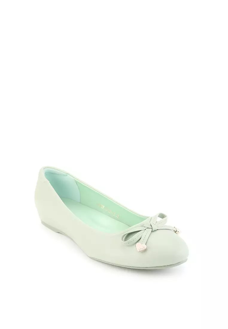 Lainey R2485-13 Flat Shoes Sage