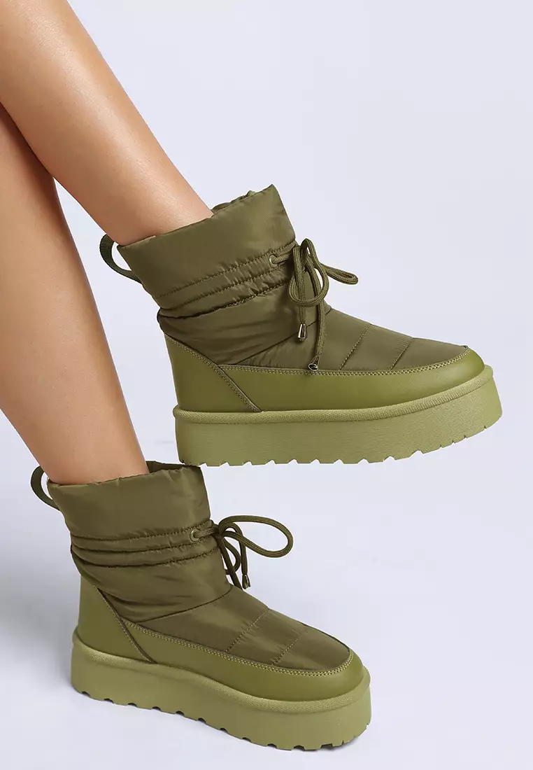 Sepatu bot salju tebal dengan pergelangan kaki tinggi berwarna hijau khaki