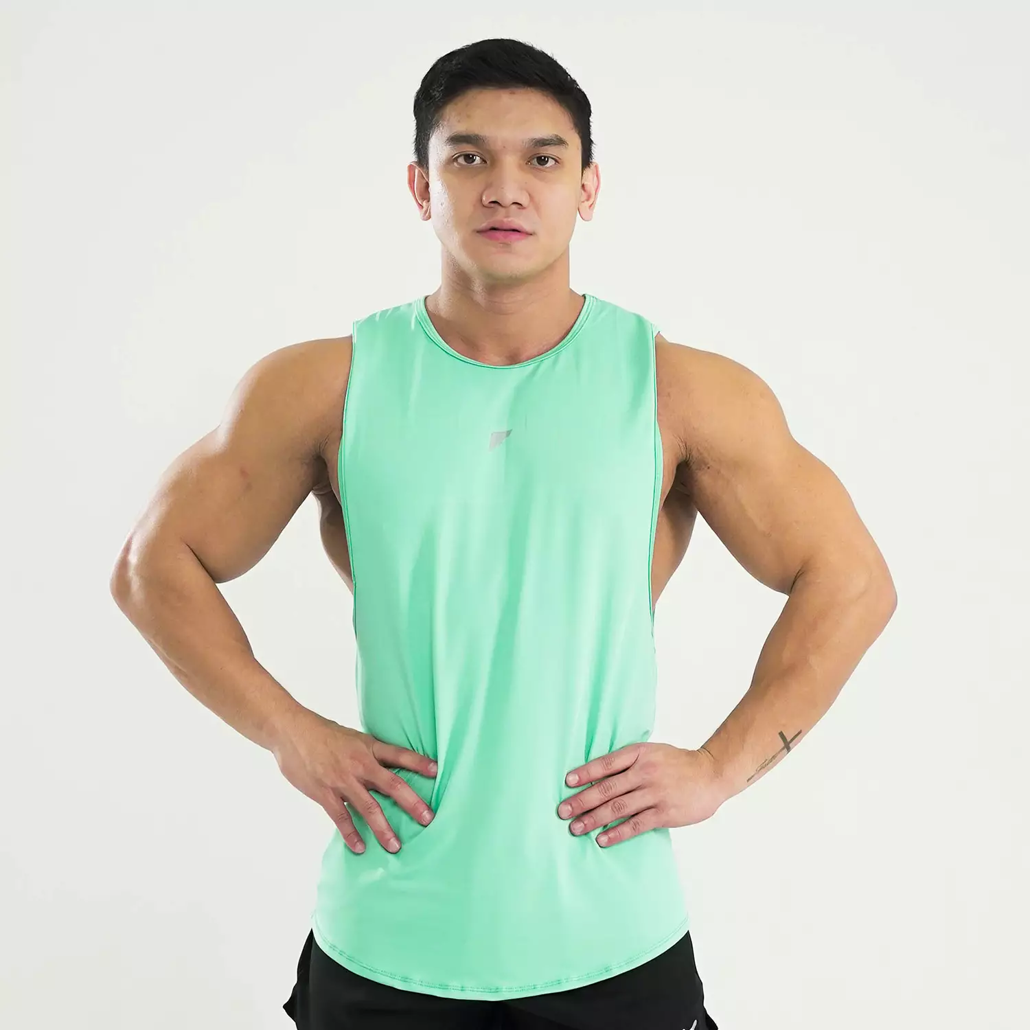 Deepcut Tanks Basic series Tosca