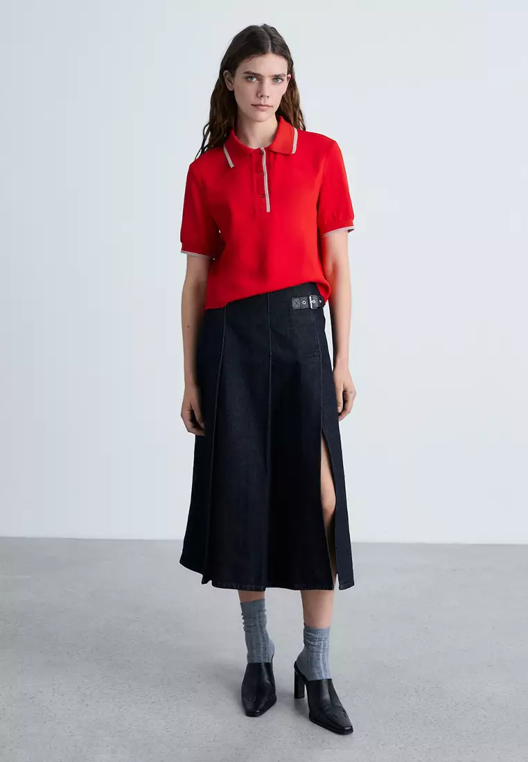 Cropped Polo Shirt with Contrasting Trim