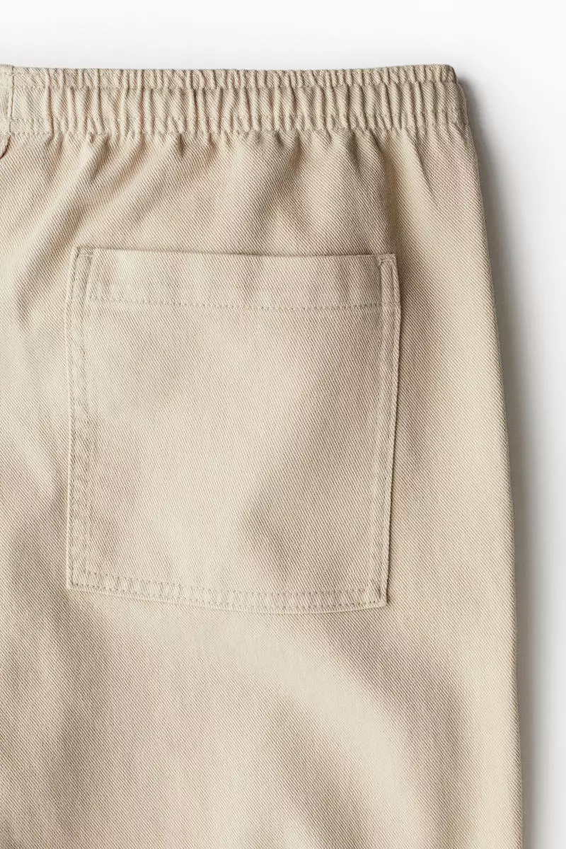 Loose Fit Twill trousers