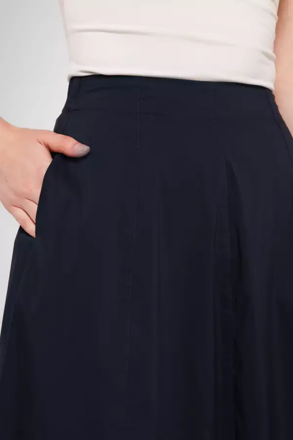 MINIMAL - Narala - Rok Midi - Navy Dark Warna Navy_Dark