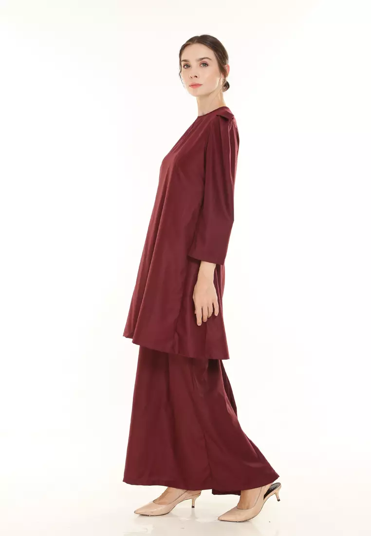 Yarra Kurung Pahang Modern in Maroon