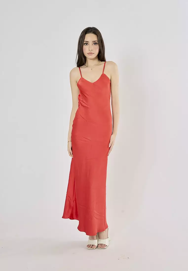 Buy Love, Ara Felicity Rouge V-neck Back Hollow Out Midi Dress 2024 ...