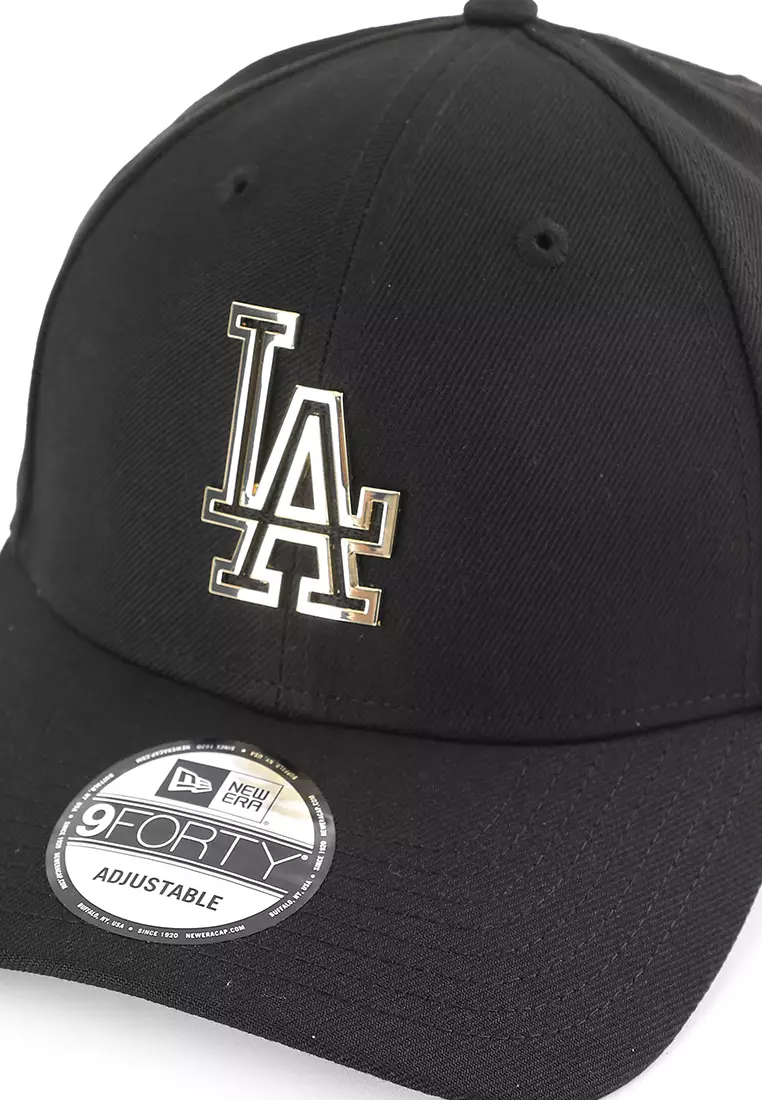9Forty Los Angeles Dodgers Metal Badge