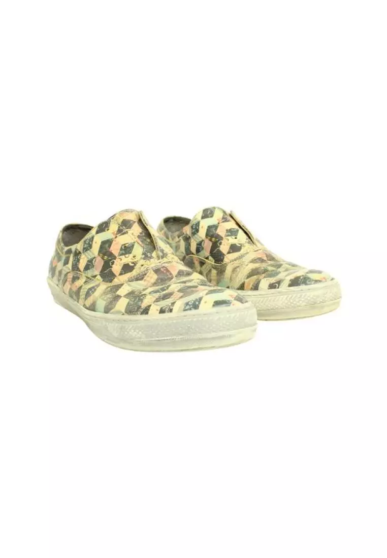 Alexander mcqueen hot sale camo shoes