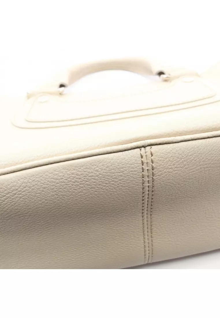 Pre-Loved Celine boogie bag Handbag leather off white