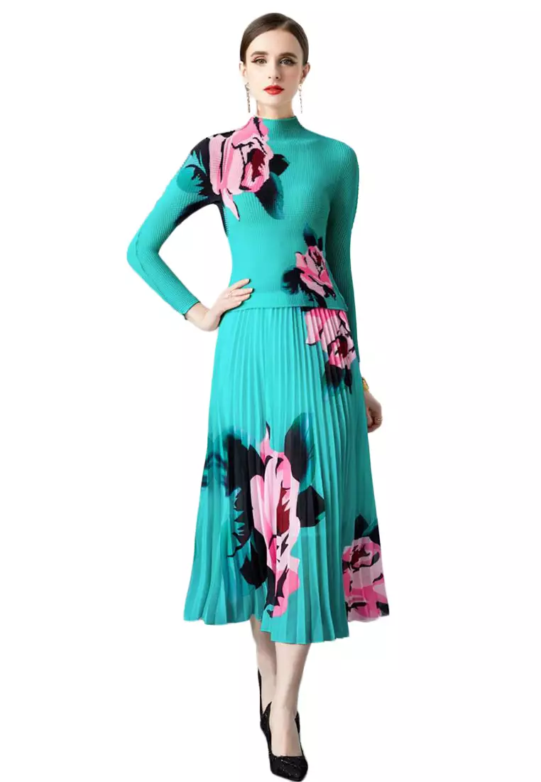 Buy Sunnydaysweety 2023 Retro Printed Pleated Half Dress Set of