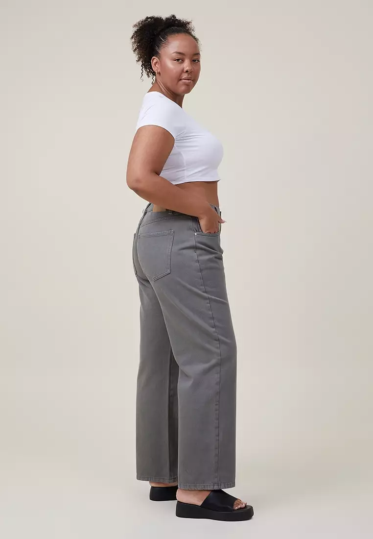 Loose Straight Jeans